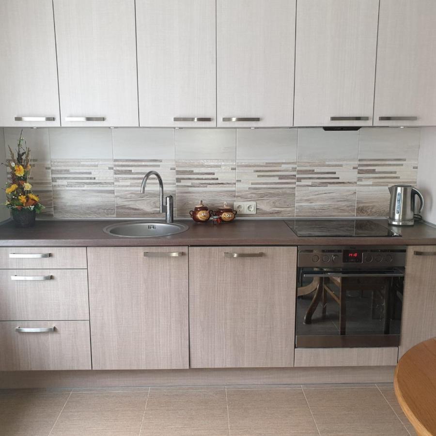 Apartamenti Danna Ledmane Esterno foto