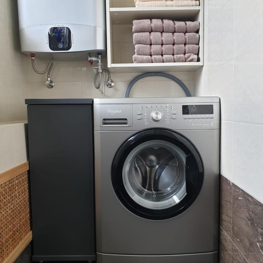 Apartamenti Danna Ledmane Esterno foto